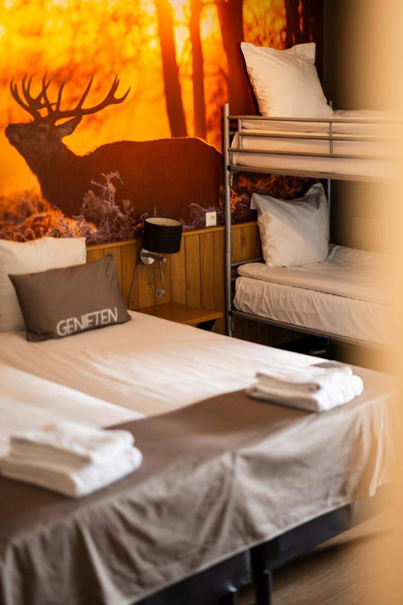 Hotel Restaurant 'De Vossenberg' フィールハウテン エクステリア 写真